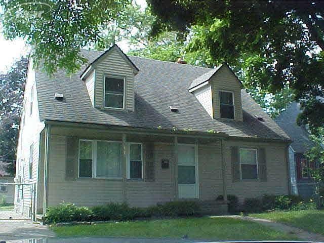 1818 E Court St, Flint, MI 48503 - photo 1