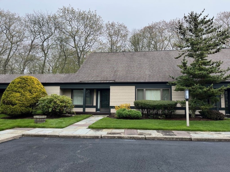 5 Meadowbrook Way, Narragansett, RI 02882 - photo 1