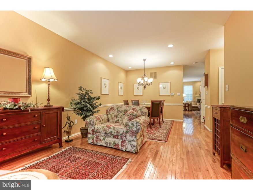 143 Rittenhouse Dr, Woodbury, NJ 08096 - photo 1