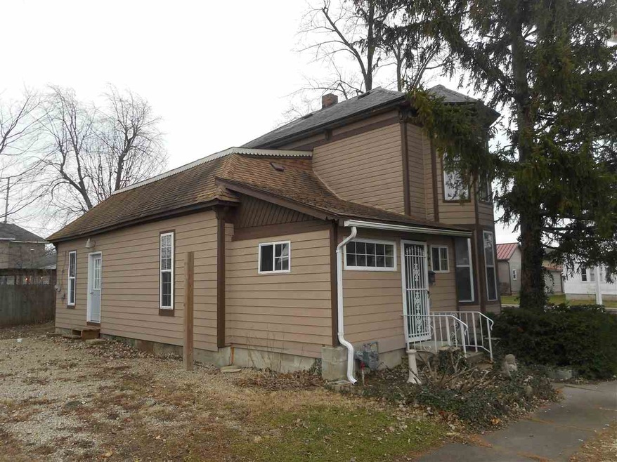 121 S Wayne St, Portland, IN 47371 - photo 1