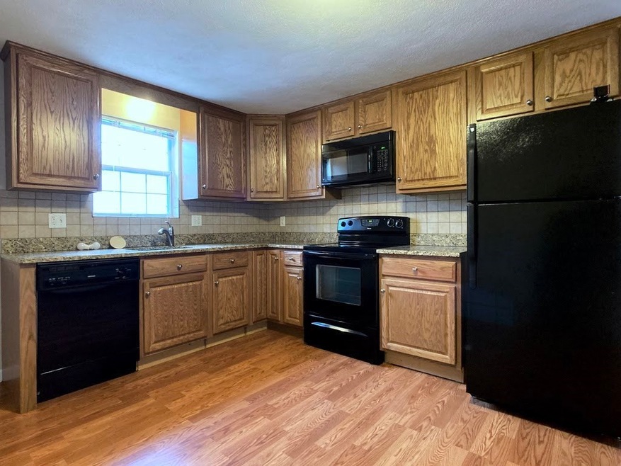 25 Columbia Ave unit 2nd floor, Newton, MA 02461 - photo 1