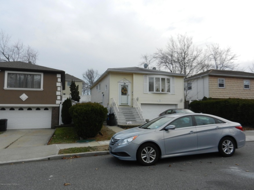 396 Rathbun Ave 002