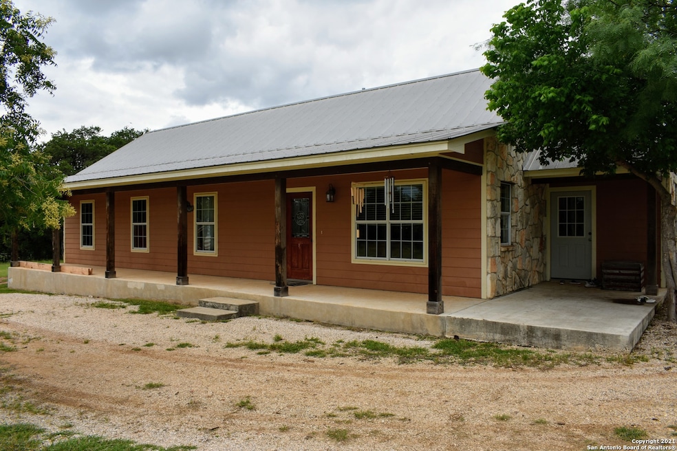 For Rent $1,400/month