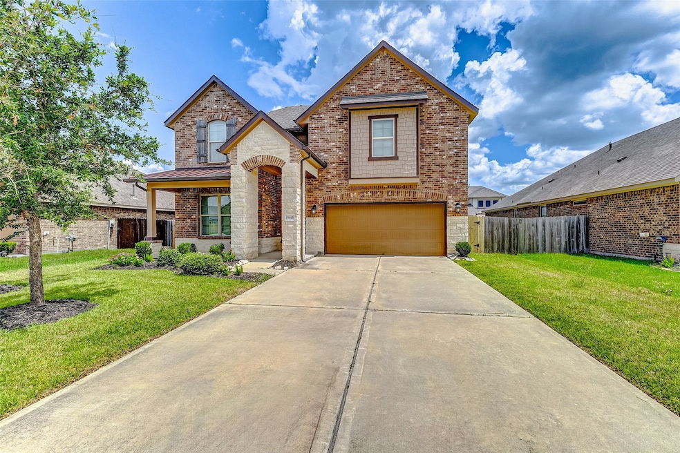 19015 Blue Valley Ln, Manvel, TX 77578 - photo 1