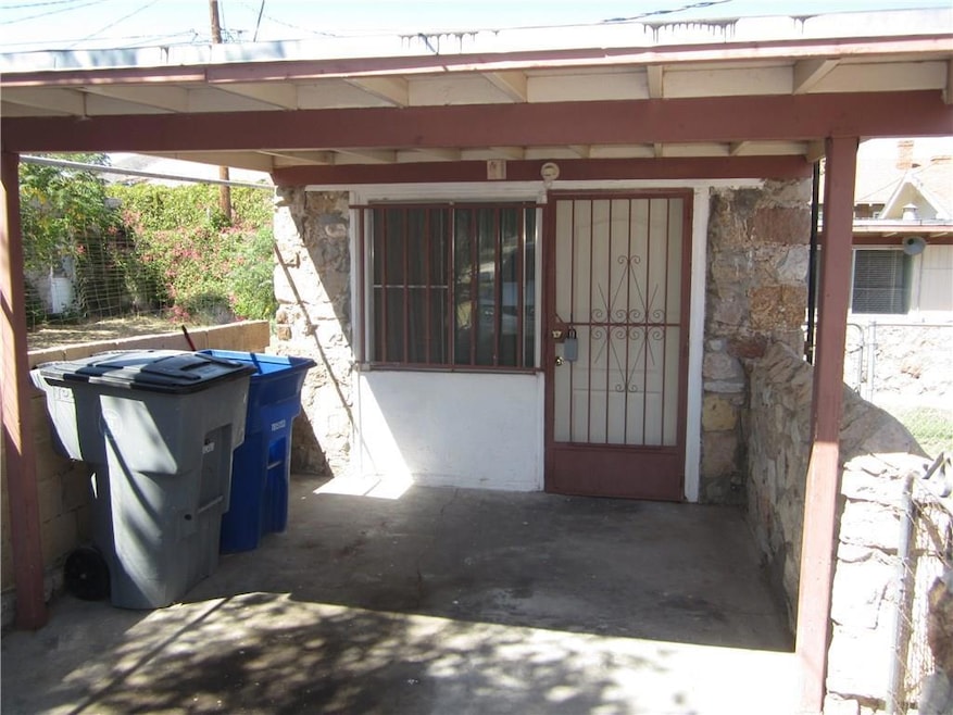 3425 Mountain Ave unit Rear, El Paso, TX 79930 - photo 1