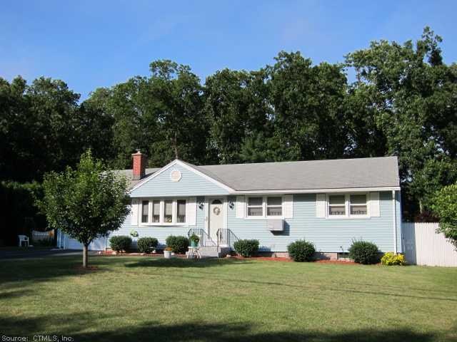 24 Briarwood Rd, Farmington, CT 06032 - photo 1