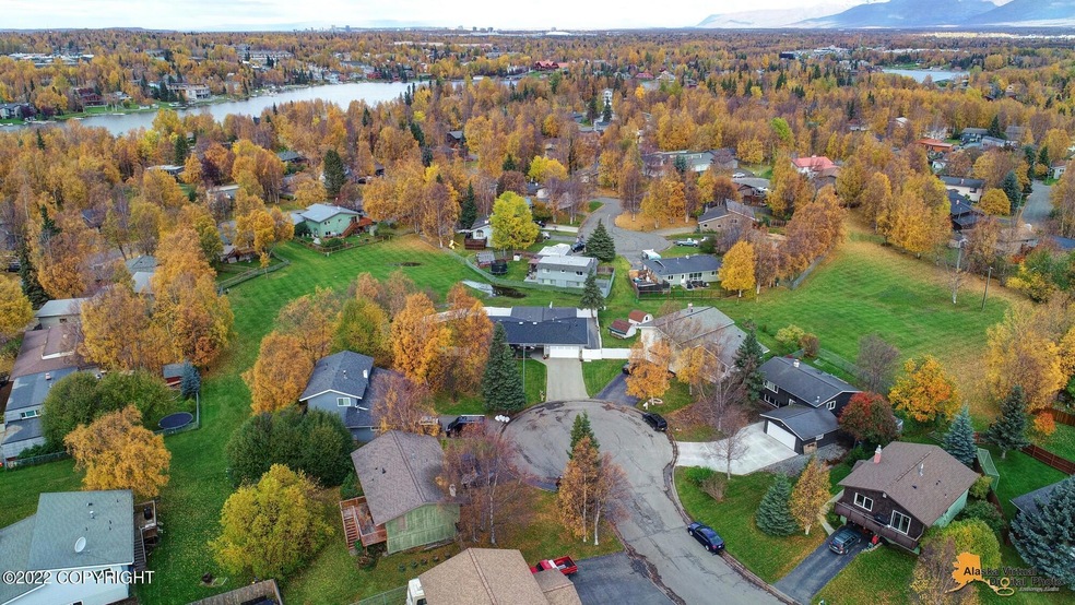 3661 Hazen Circle