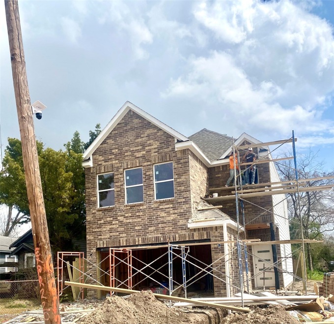 6612 Cohn St, Houston, TX 77091 - photo 1