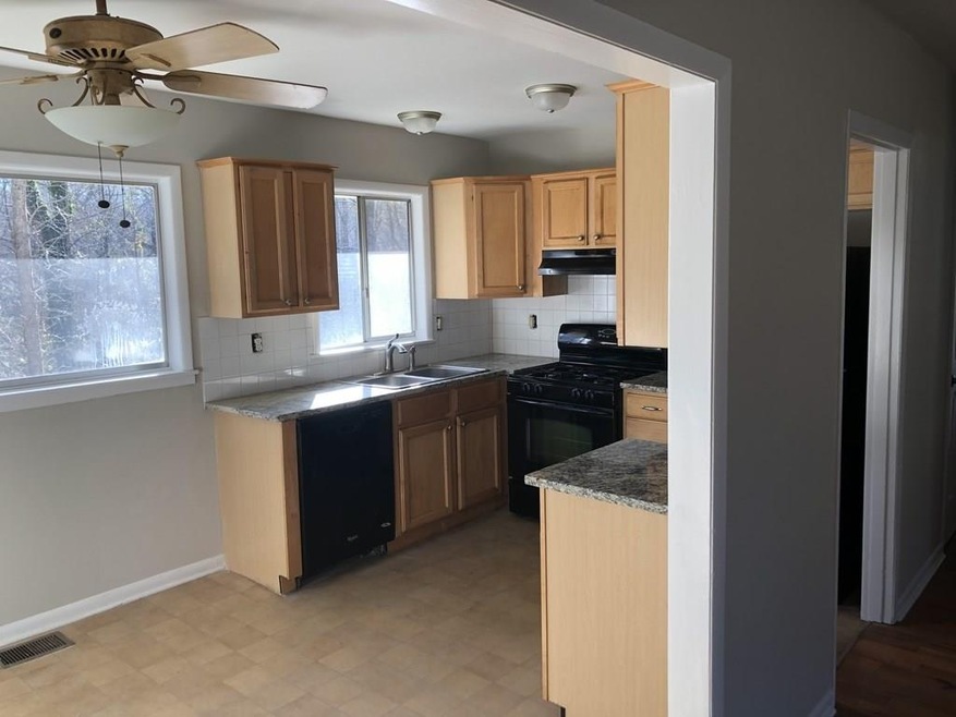 1842 Hetz Ct SW, Marietta, GA 30008 - photo 1