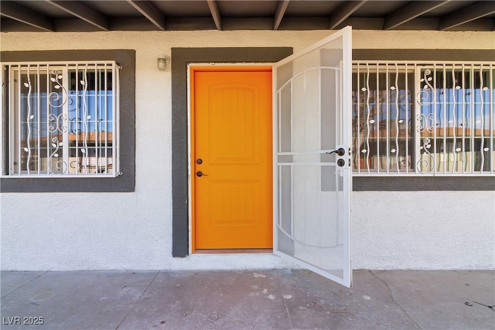 For Rent $1,095/month