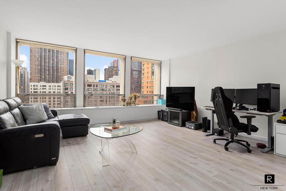 Kips Bay Towers unit 11K, New York, NY 10016 - photo 1