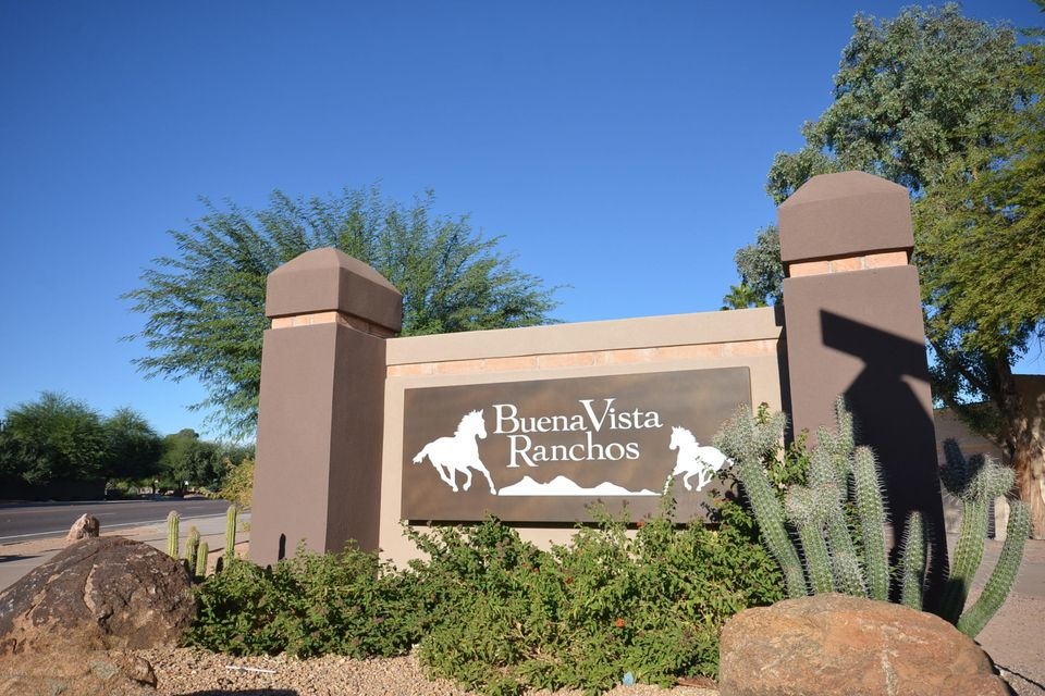 1028 E El Freda Rd, Tempe, AZ 85284 - photo 1