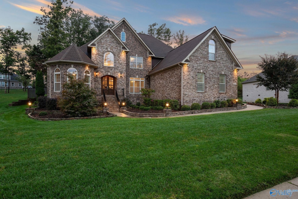 26 Emerald Point SE, Huntsville, AL 35803 - photo 1