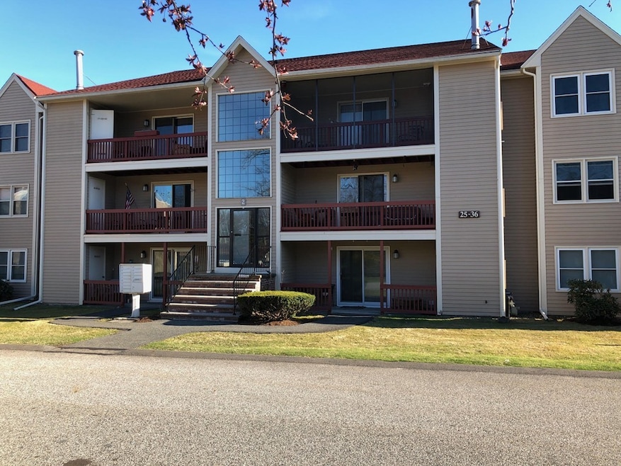 35 Randolph Dr, Tewksbury, MA 01876 - photo 1