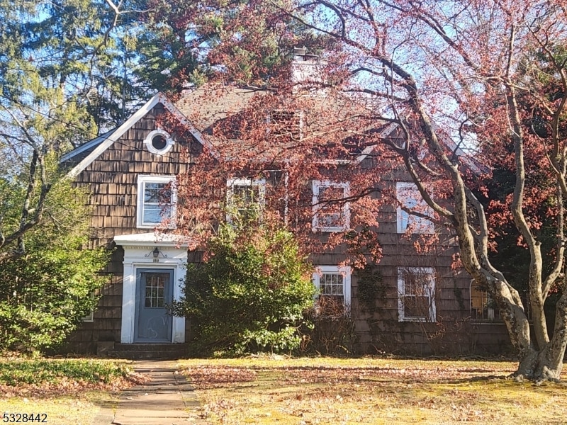 933 Cedarbrook Rd, Plainfield, NJ 07060 - photo 1