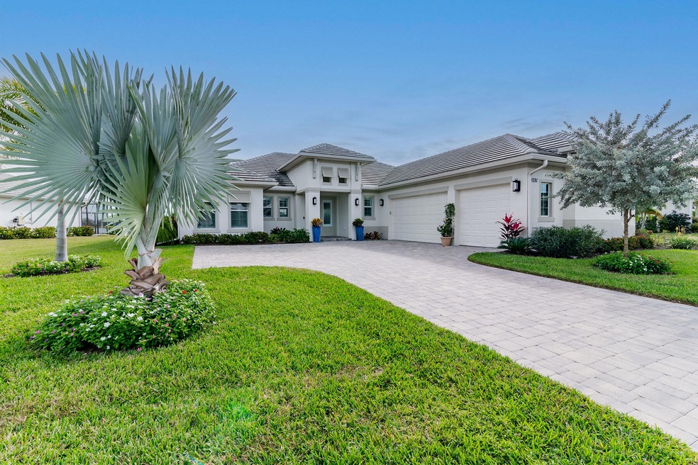 14281 Laguna Springs Ln, Naples, FL 34114 - photo 1