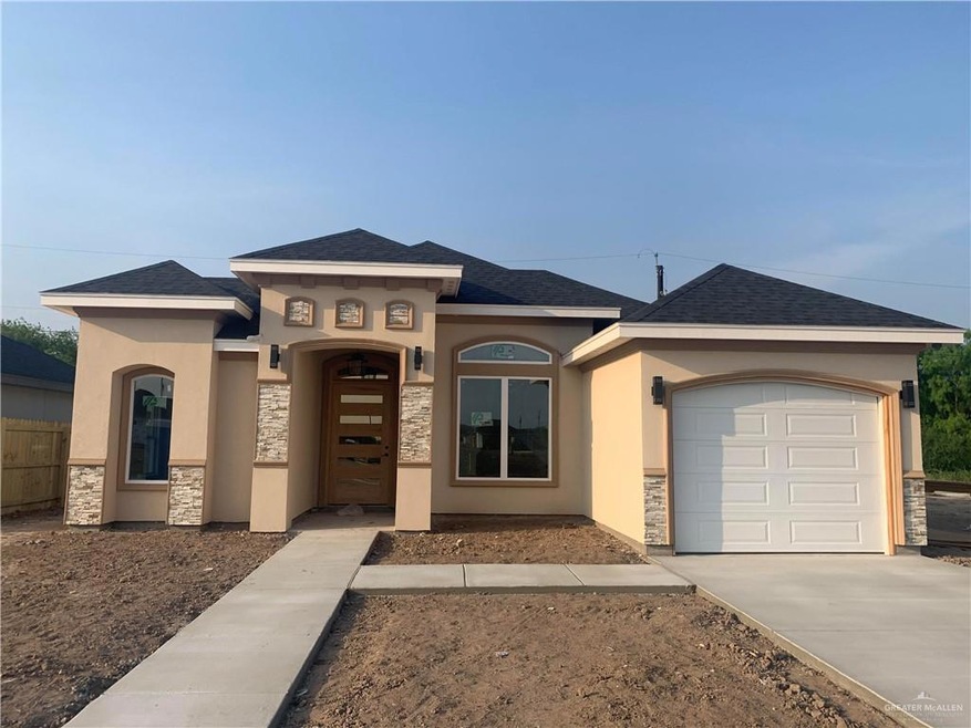 140 Spanish Oak Dr, Alamo, TX 78516 - photo 1