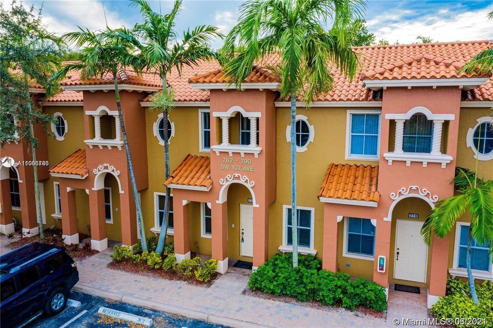 746 SW 107th Ave unit 404, Pembroke Pines, FL 33025 - photo 1