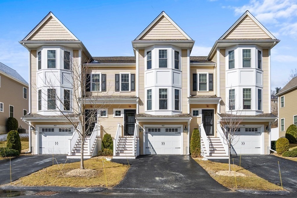 402 Crystal Way unit 402, Bellingham, MA 02019 - photo 1