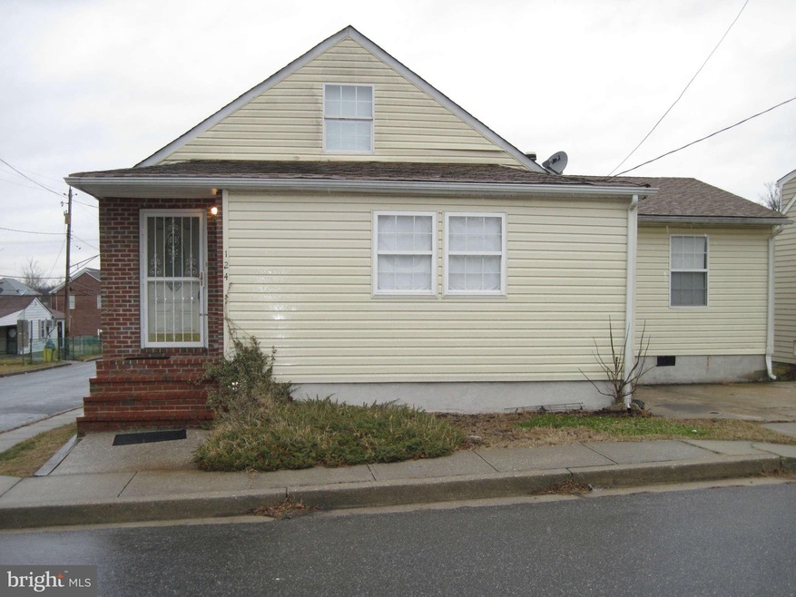 124 Berlin Ave, Brooklyn, MD 21225 - photo 1