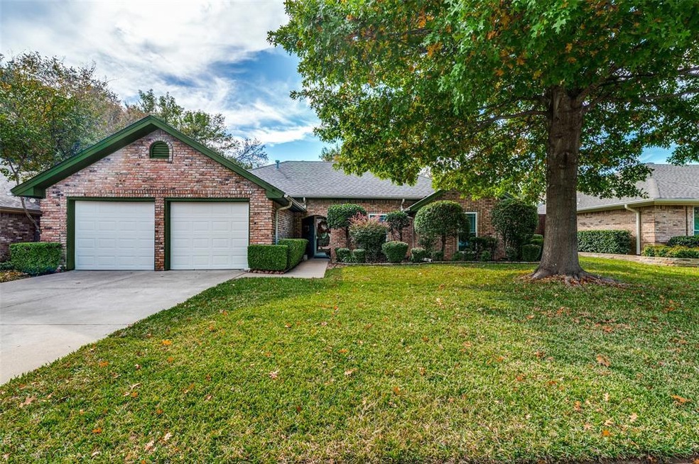 1728 Saxon Dr, Bedford, TX 76021 - photo 1