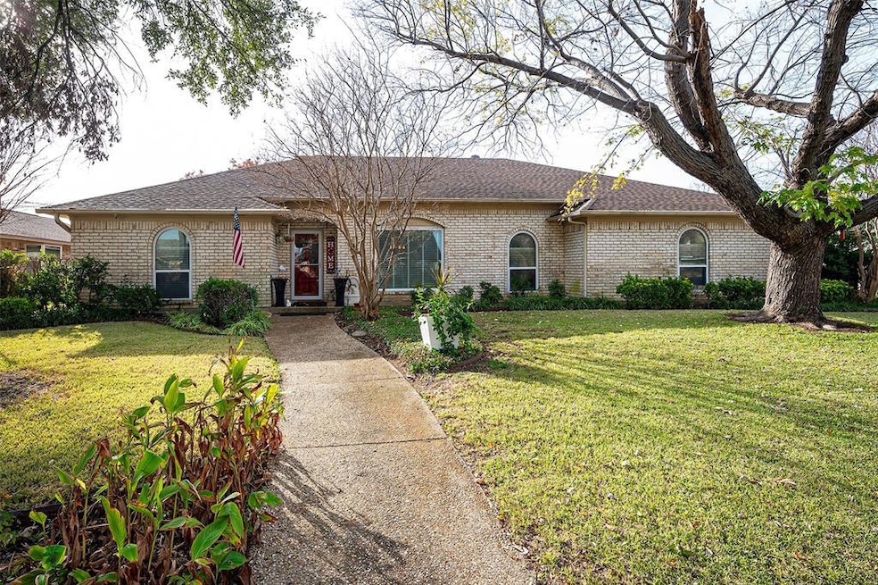 Welcome Home! 1516 Northland in Carrollton Texas
