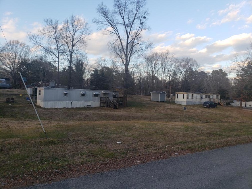 15101522 3rd St, Victoria, VA 23974 - photo 1