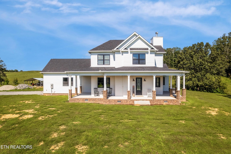 525 Basil Fugate Rd, Spring City, TN 37381 - photo 1