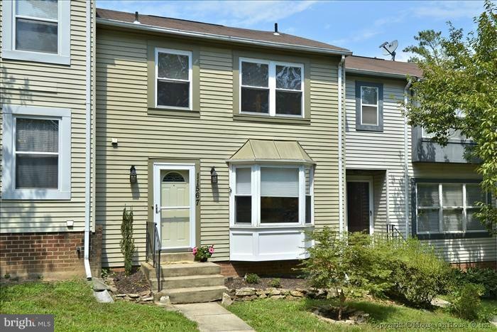 11567 Summer Oak Dr, Germantown, MD 20874 - photo 1