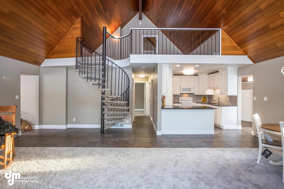 4909 Mills Dr, Anchorage, AK 99508 - photo 1