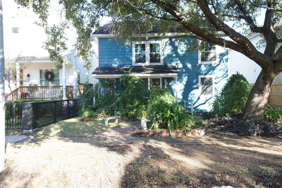 721 Wilken St, Houston, TX 77008 - photo 1