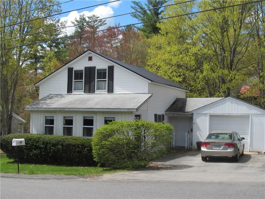 2 bedroom bungelow home with...