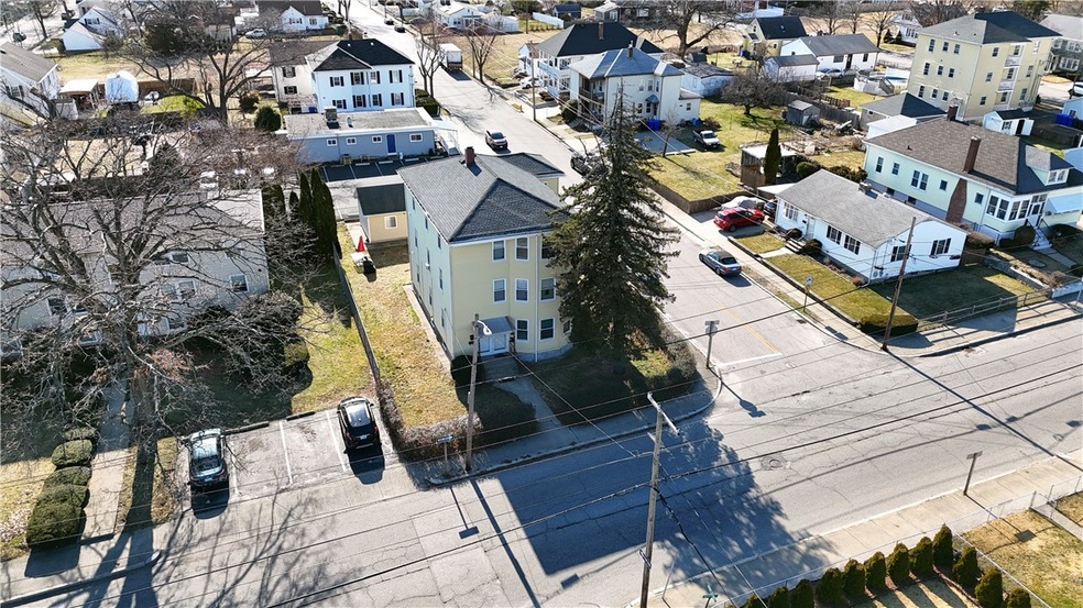 409 Prospect St, Pawtucket, RI 02860 - photo 1