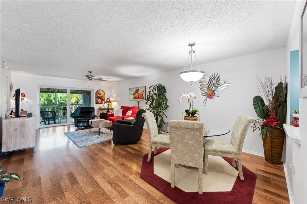 Spacious Living room, dining room