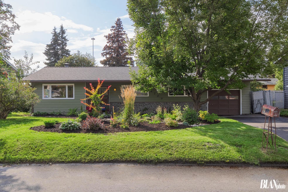 4700 Kupreanof St, Anchorage, AK 99507 - photo 1