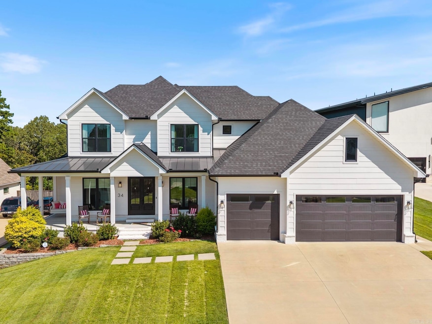 Under Contract $899,000