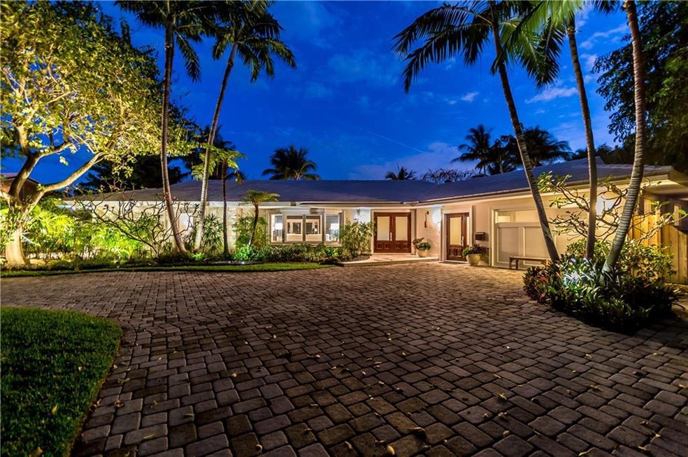 Very private entrance adorned with beautiful lands