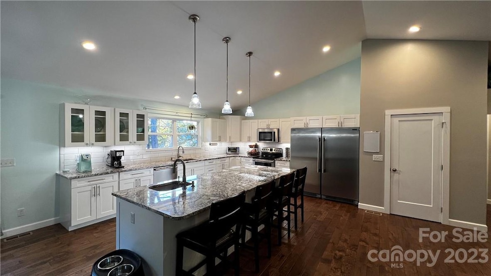 1555 Riverview Rd, Lincolnton, NC 28092 - photo 1