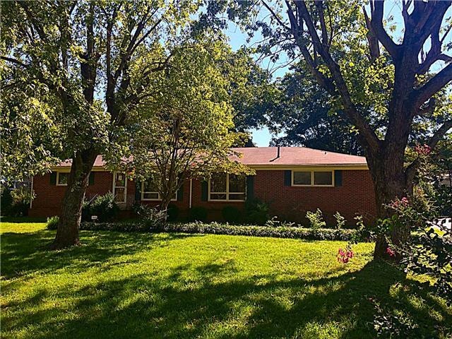 209 S Linda Dr, Shelbyville, TN 37160 - photo 1