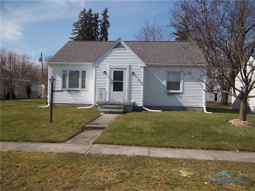 347 E 5th St, Elmore, OH 43416 - photo 1