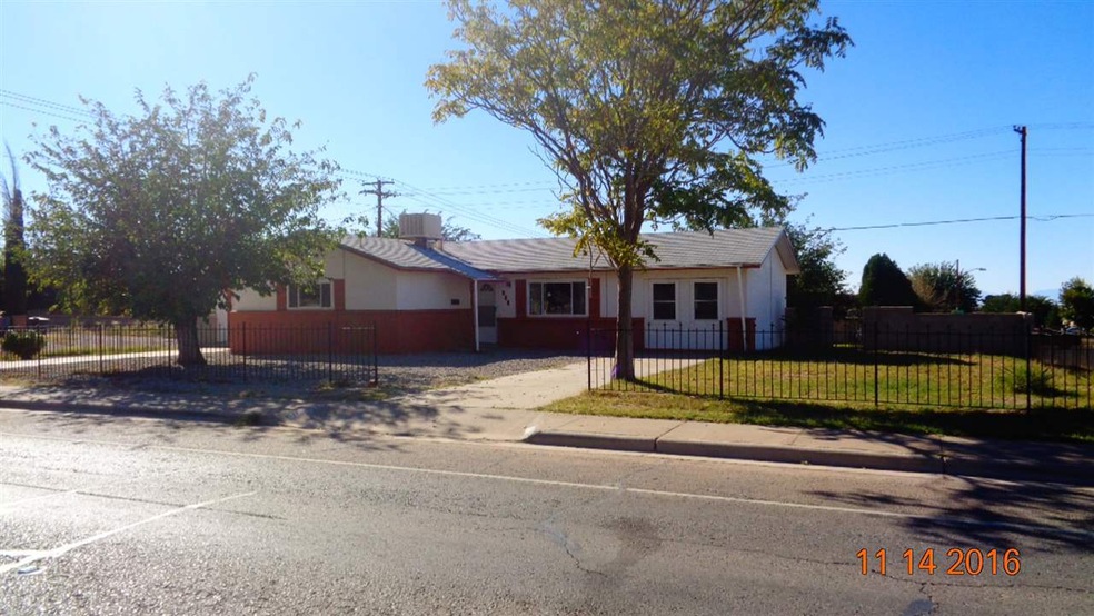 315 Scenic Dr unit 3, Alamogordo, NM 88310 - photo 1