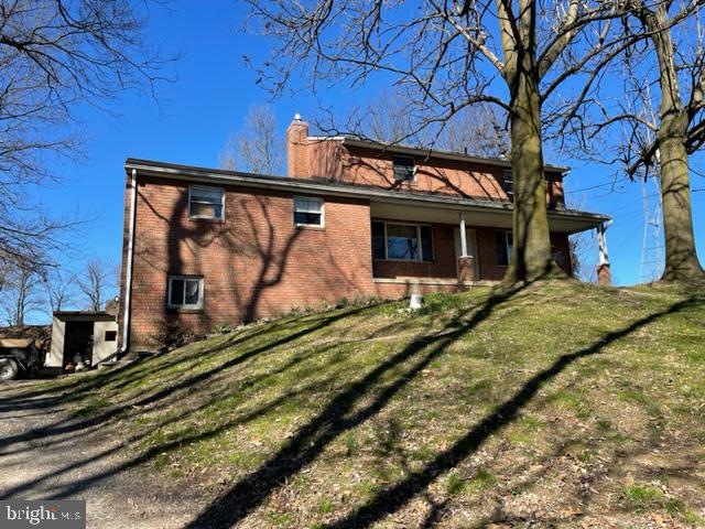 901 Franklin Rd, Columbia, PA 17512 - photo 1