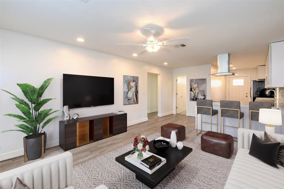 7201 Helmers St, Houston, TX 77022 - photo 1