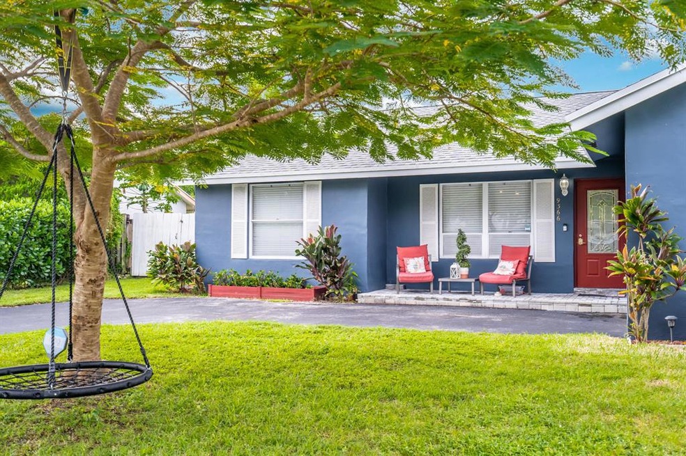 9366 Gettysburg Rd, Boca Raton, FL 33434 - photo 1