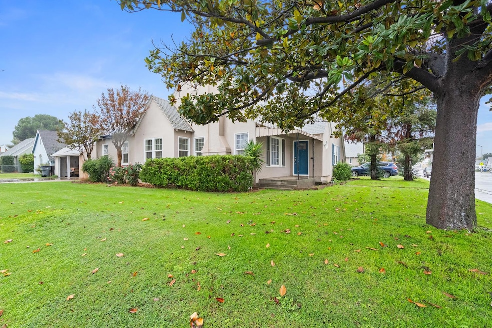 4570 E Tulare St, Fresno, CA 93702 - photo 1