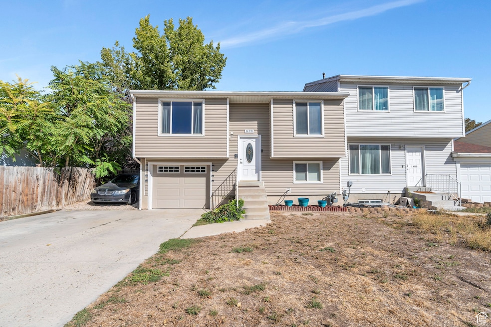 1490 Twin Oaks Dr, West Jordan, UT 84088 - photo 1