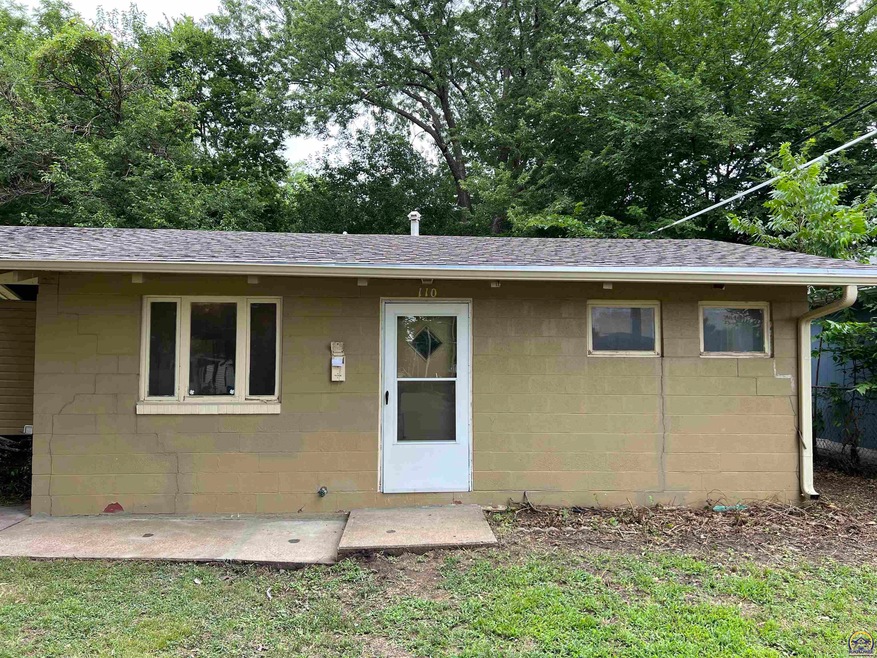 110 NW Roosevelt St, Topeka, KS 66606 - photo 1