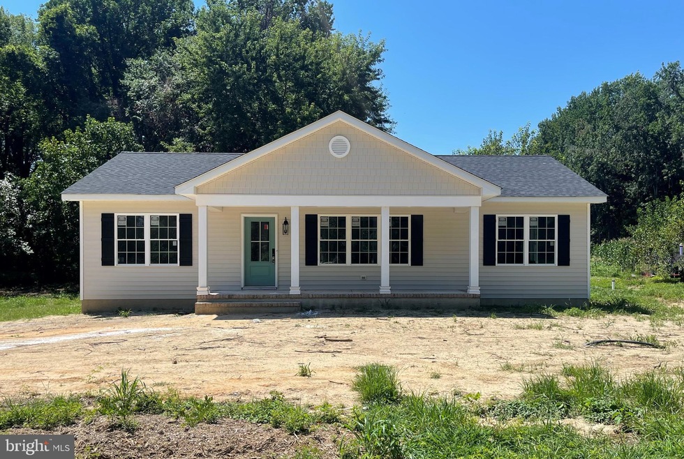 5272 Eastern Neck Rd, Rock Hall, MD 21661 - photo 1