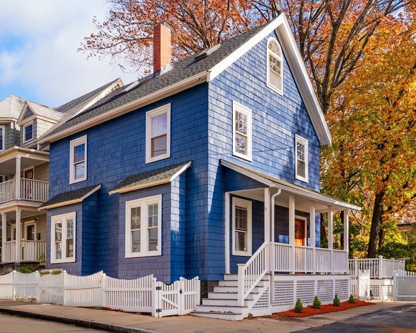 Pending $1,750,000 • Co-Listing Agent