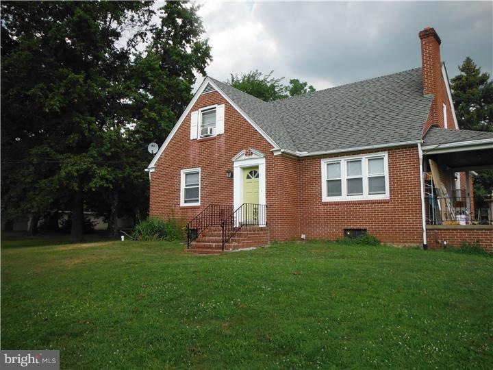 3813 Schuylkill Rd, Spring City, PA 19475 - photo 1